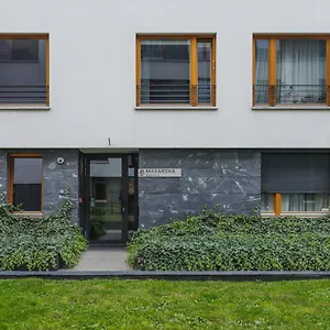 apartments-krakw-masarska.krakowhotelspoland.com/