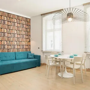 apartamenty-laguna-poznan-strzalowa.poznan-hotels.com/