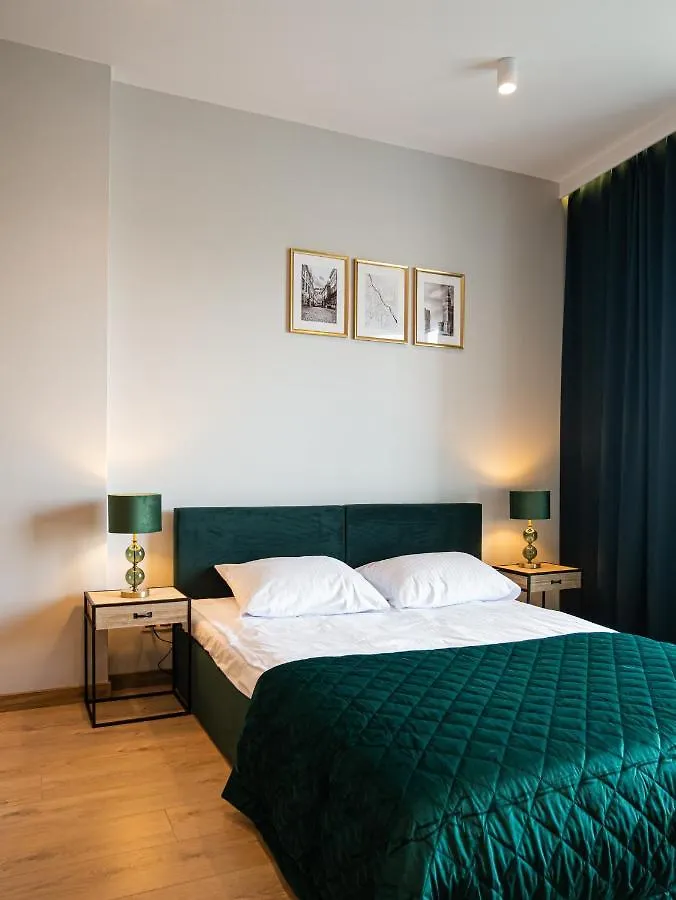 Warsview Apartments Warsaw Poland